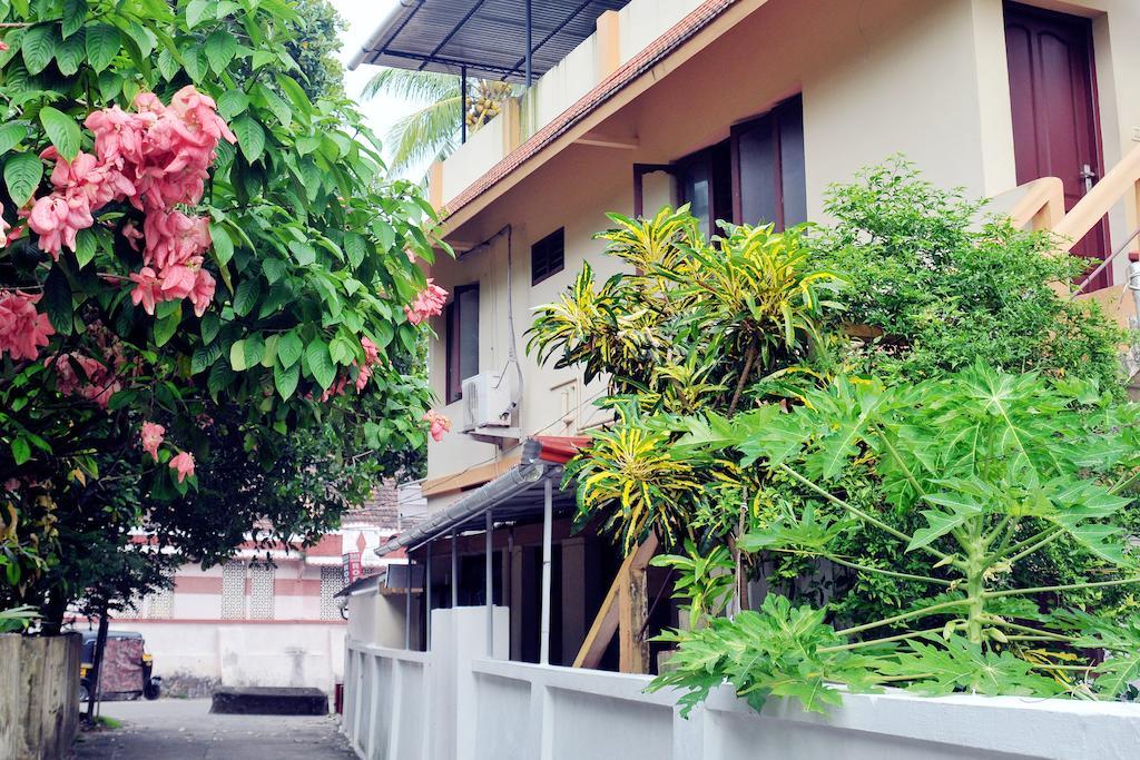 Das Residency Bed and Breakfast Kochi Εξωτερικό φωτογραφία
